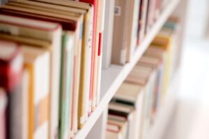 人が映り込んだ写真